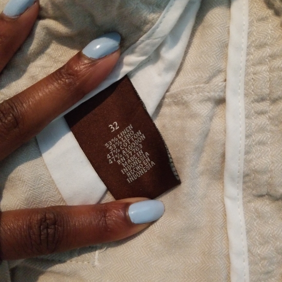 Tan pants - Picture 3 of 4